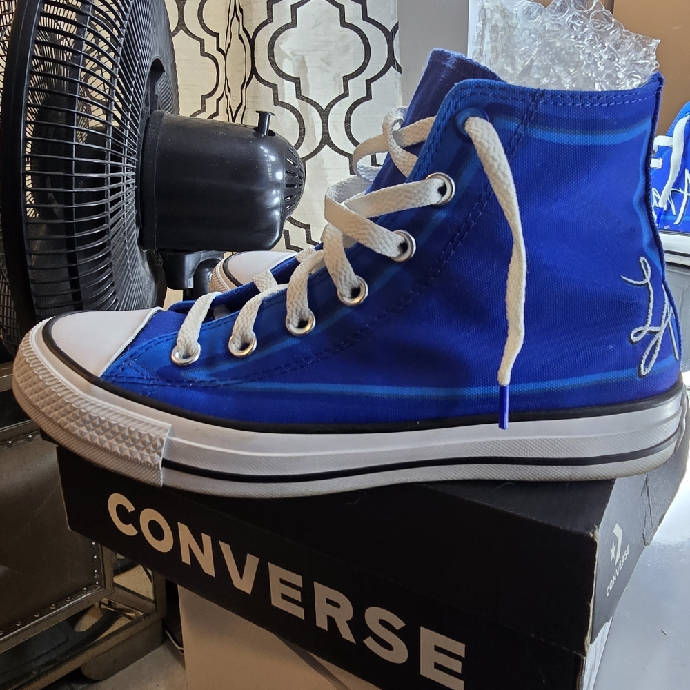 Converse Blue - Picture 3 of 6